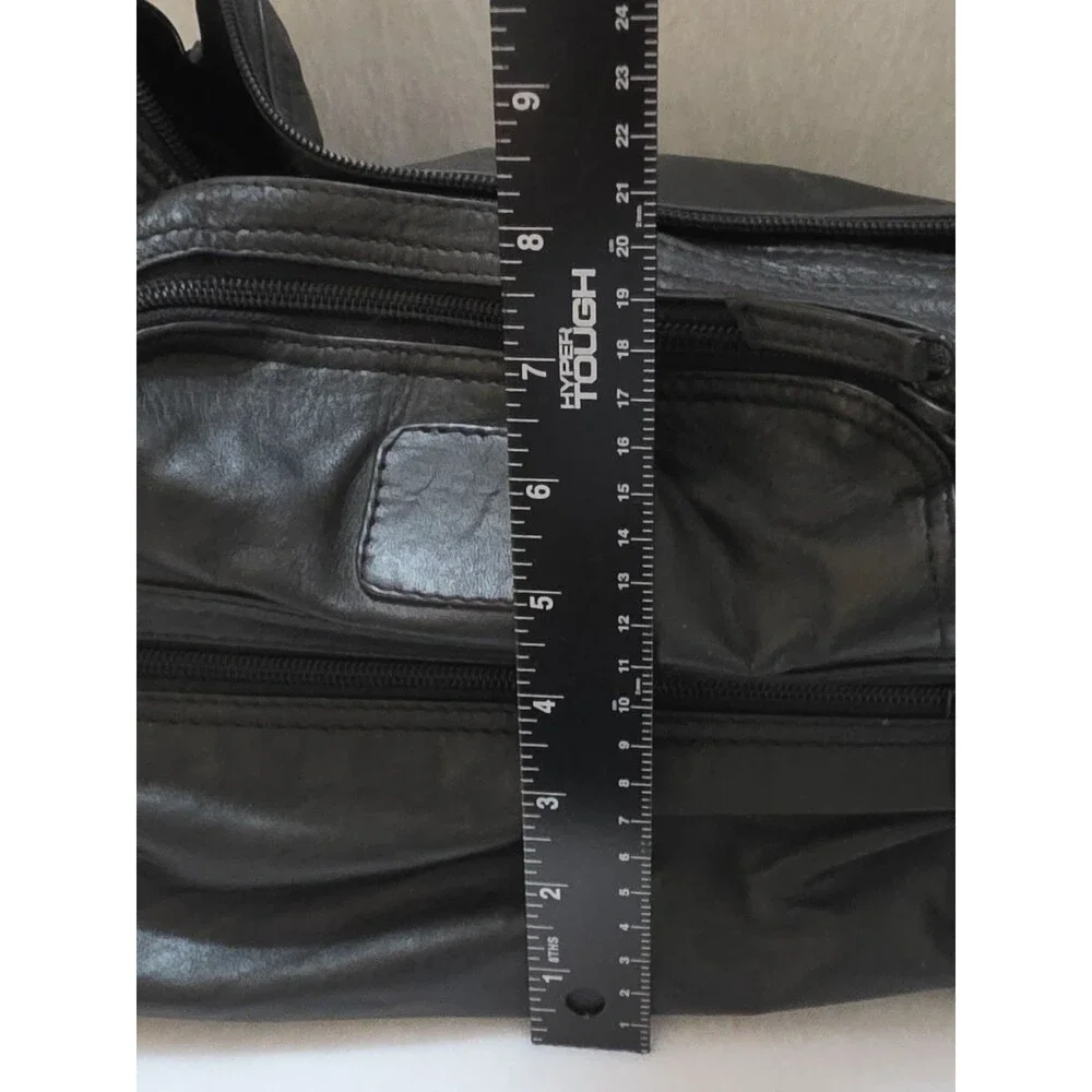 Tumi Black Leather Travel Bag Made in USA Toiletry Camera Utility Case READ